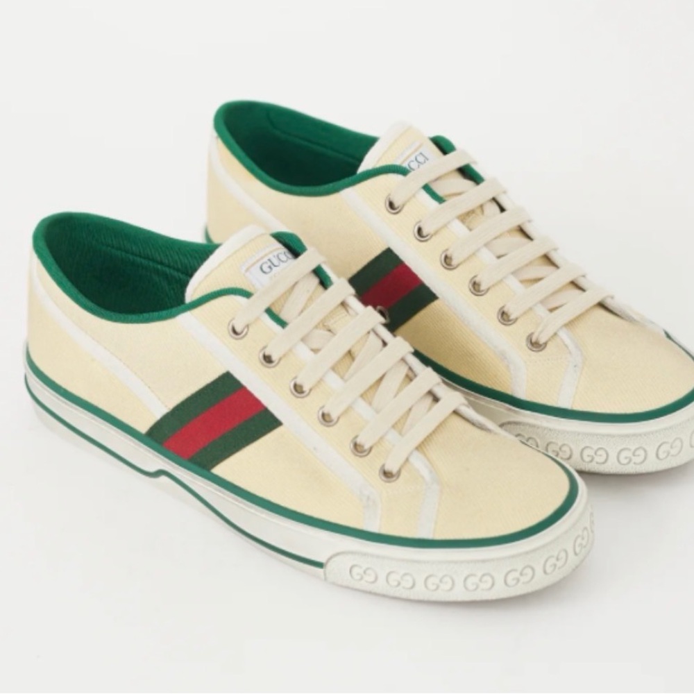 Gucci Women's Beige and Green Stripe Sneakers